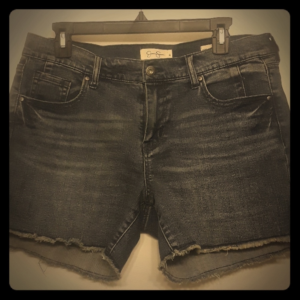 Jessica Simpson midi short size 30